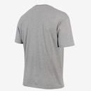 Camiseta Nike Sportswear - Masculina - Foto 2
