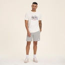 Bermuda New Balance Essentials - Masculina - Foto 4