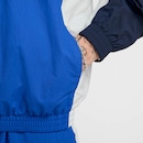 Jaqueta Nike Club Woven - Masculina - Foto 5