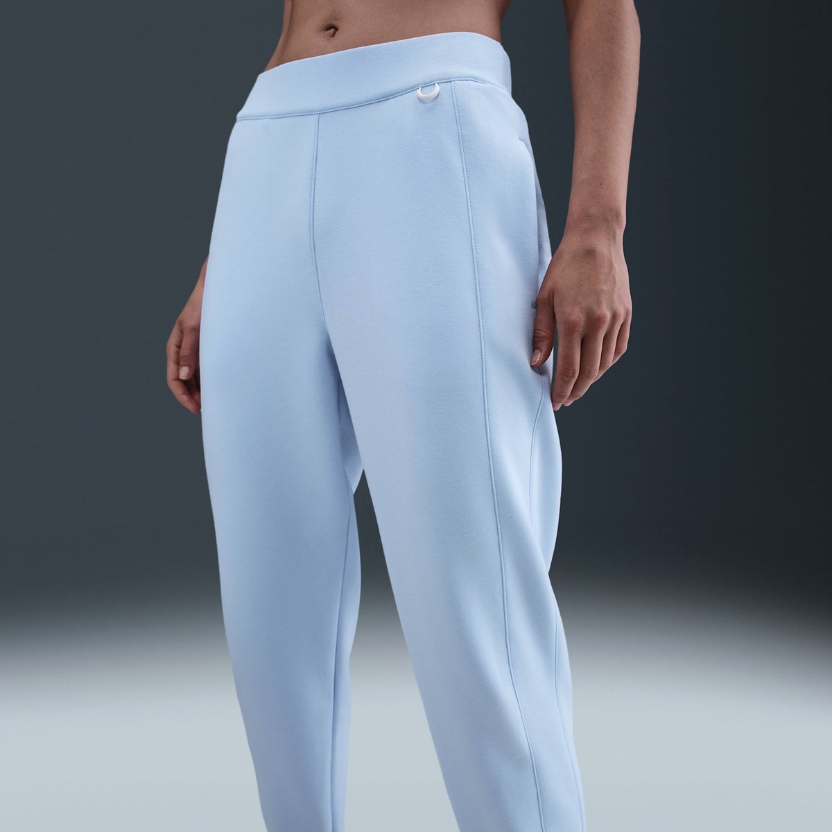 Calça Nike Dri-FIT Jogger Soft - Feminina - Foto 2