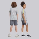 Bermuda Adidas Tres 3 Stripes - Infantil - Foto 5
