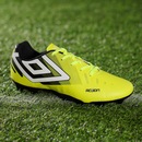 Chuteira de Campo Umbro Action - Adulto - Foto 7