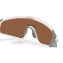Óculos de Sol Oakley Latch Panel Seek - Unissex - Foto 3