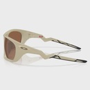Óculos de Sol Oakley Unissex Lateralis Matte Sand Tungsten Iridium Polarized - Foto 4
