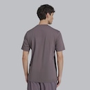 Camiseta adidas 3 Stripes - Masculina - Foto 3