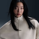 Blusão de Moletom Nike Soft Knit - Feminino - Foto 5