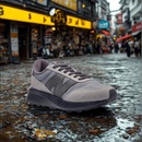 Tênis New Balance 370V1 + Par de Meia - Masculino - Foto 2