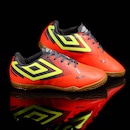 Chuteira Futsal Umbro Action - Infantil - Foto 8