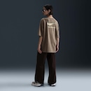 Camiseta Nike Sportswear Essential - Feminina - Foto 2