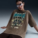 Camiseta Nike Sportswear Essential - Feminina - Foto 5