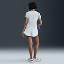 Camiseta Nike Sportswear Chill Knit - Feminina - Foto 5