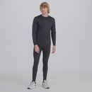 Camiseta Umbro Manga Longa Basic Uv - Masculina - Foto 6