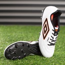 Chuteira de Campo Umbro Class Footballer - Adulto - Foto 10