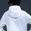 Jaqueta Feminina Nike Sportswear Windrunner - Foto 3