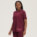 Camiseta New Balance Sport Essentials Graphic - Feminina - Foto 3