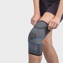 Joelheira Compressão Vollo Articulada Relieve Almofadas em Gel - Foto 6