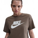 Camiseta Nike Sportswear Essential Feminina - Foto 5