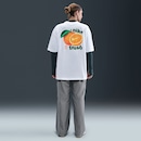 Camiseta Oversized Nike Sportswear Fruit Feminina - Foto 2