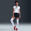 Camiseta Nike Sportswear Vintage Run Feminina - Foto 4