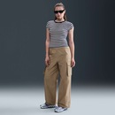 Camiseta Nike Sportswear Baby Look Feminina - Foto 1