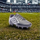 Chuteira de Campo Umbro X-Diamond + 1 Meião Adulto - Foto 2