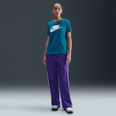 Camiseta Nike Sportswear Essentials Feminina - Foto 1