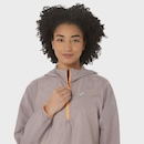 Jaqueta Corta Vento Feminina ASICS com Capuz Fujitrail Packable - Foto 4