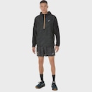 Jaqueta Corta Vento Masculina Asics com Capuz Fujitrail Packable - Foto 14