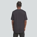 Camiseta adidas Grafica Pizza Trim Masculina - Foto 2