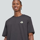 Camiseta adidas Grafica Pizza Trim Masculina - Foto 6