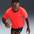 Camiseta Nike Dri-FIT UV Miller Masculina - Foto 3