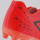 Chuteira de Campo Masculina Umbro Class Neo - Foto 6