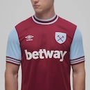 Camisa West Ham Home 2025 Umbro Masculina - Foto 2