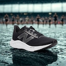 Tênis New Balance Fresh Foam Arishi V4 - Feminino - Foto 7