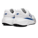 Tênis New Balance More V6 Masculino + Par de Meias Performance - Foto 5