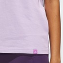 Camiseta Feminina adidas com gráfico Aerografado - Foto 6