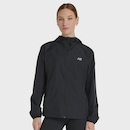 Jaqueta New Balance Sport Essentials Feminina - Foto 1