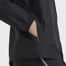 Jaqueta New Balance Sport Essentials Feminina - Foto 4