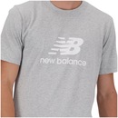 Camiseta New Balance Essentials Masculina - Foto 3