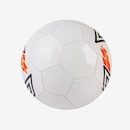 Bola de Futebol de Campo Umbro Tracer - Foto 2