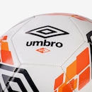 Bola de Futebol de Campo Umbro Tracer - Foto 3