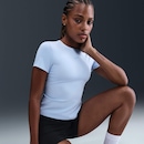 Camiseta Nike Dri-FIT Form Feminina - Foto 3