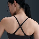 Top Nike Dri-FIT Triangle Feminino - Foto 6