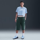 Camiseta Nike Sportswear Essential Feminina - Foto 4