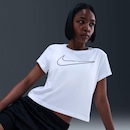 Camiseta Feminina Nike Manga Curta Sportswear Club - Foto 3