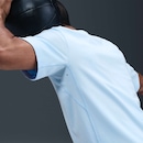 Camiseta Nike Dri-FIT Primary Statement Masculina - Foto 2