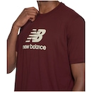 Camiseta New Balance Essentials Masculina - Foto 2
