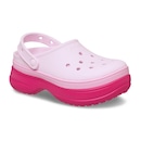 Sandália Feminina Crocs Stacked Clog Dragon Fruit - Foto 2