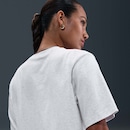 Camiseta Nike Sportswear Field General Feminina - Foto 2