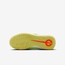 Chuteira Futsal Infantil Nike Tiempo 10 Academy - Foto 4